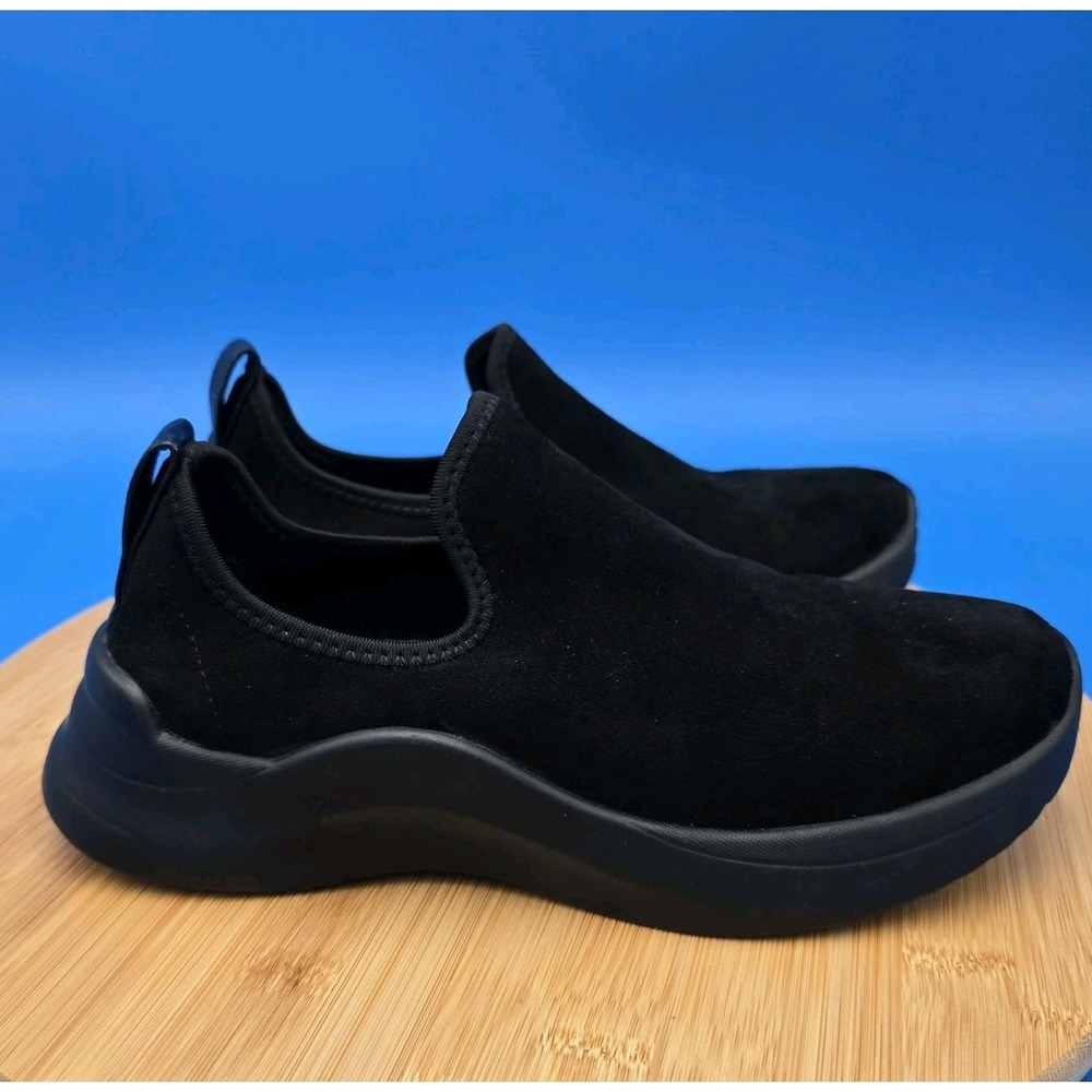 Seven7 The Electra Black Slip On Lightweight Waterproof Sneaker‎ Size 6 NEw NWOB
